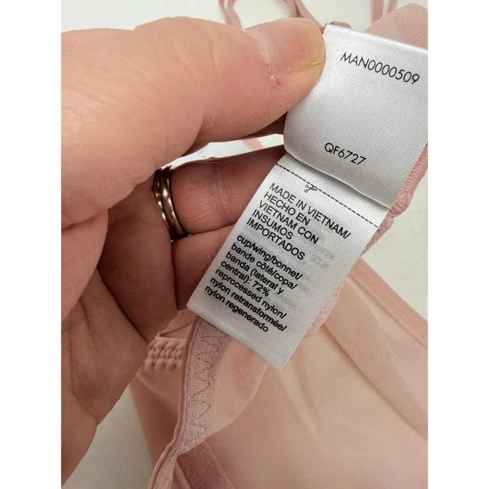Calvin Klein Womens 32D Sheer Marquisette Unlined Plunge Bra QF6727 in Pink 1476